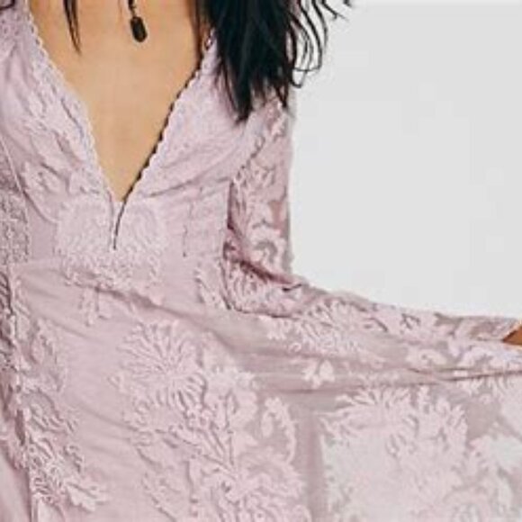 As Seen On Taylor Swift: Free People Reign Over Me Lace Dress - Picture 4 of 16